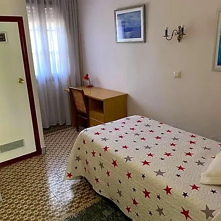 Ermita Del Carmen Hijar كاسبي